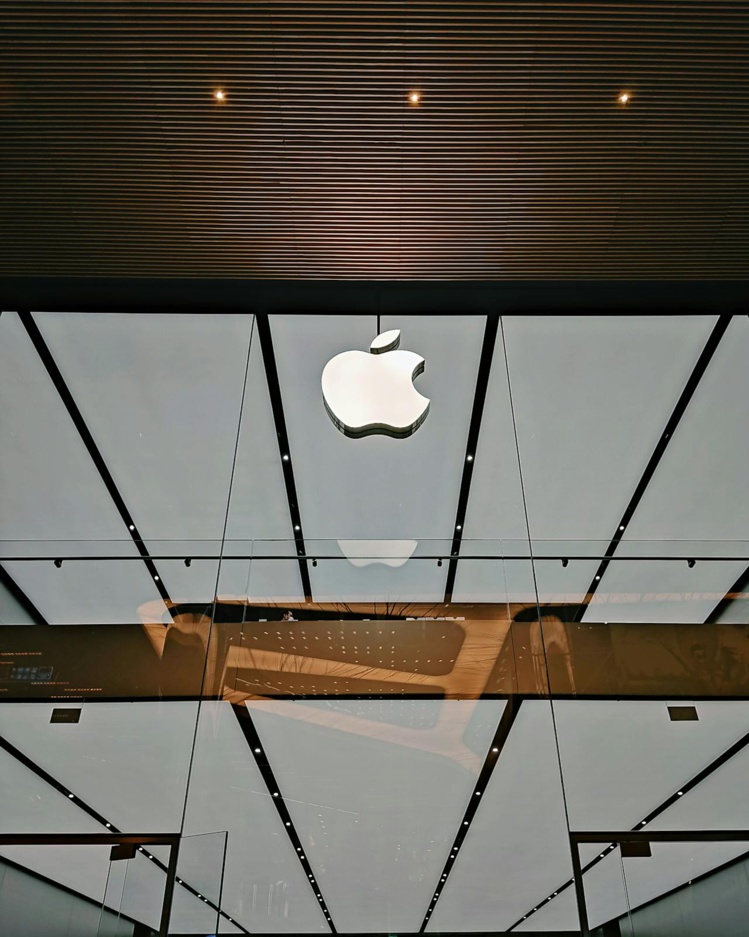 Apple conteste l'amende antitrust européenne de 1,8 milliard d'euros
